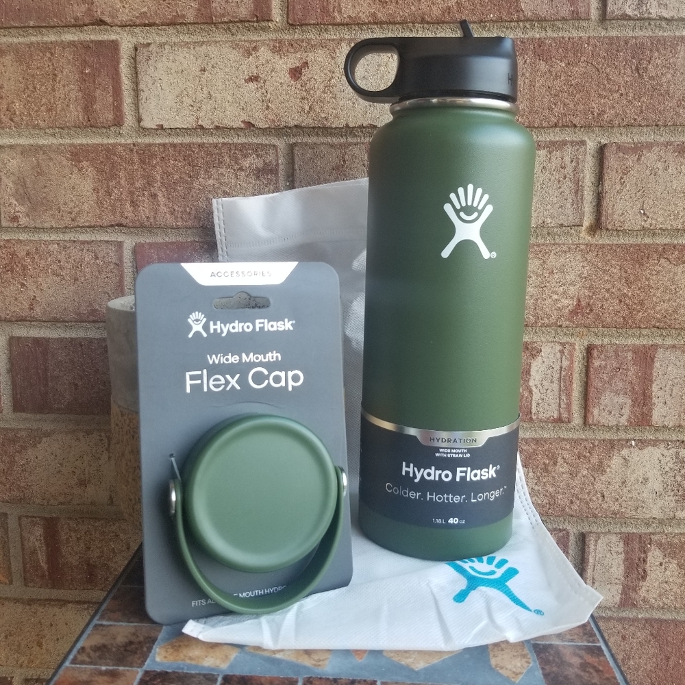Hydro Flask 40 oz Olive with Straw Lid + Flex Cap